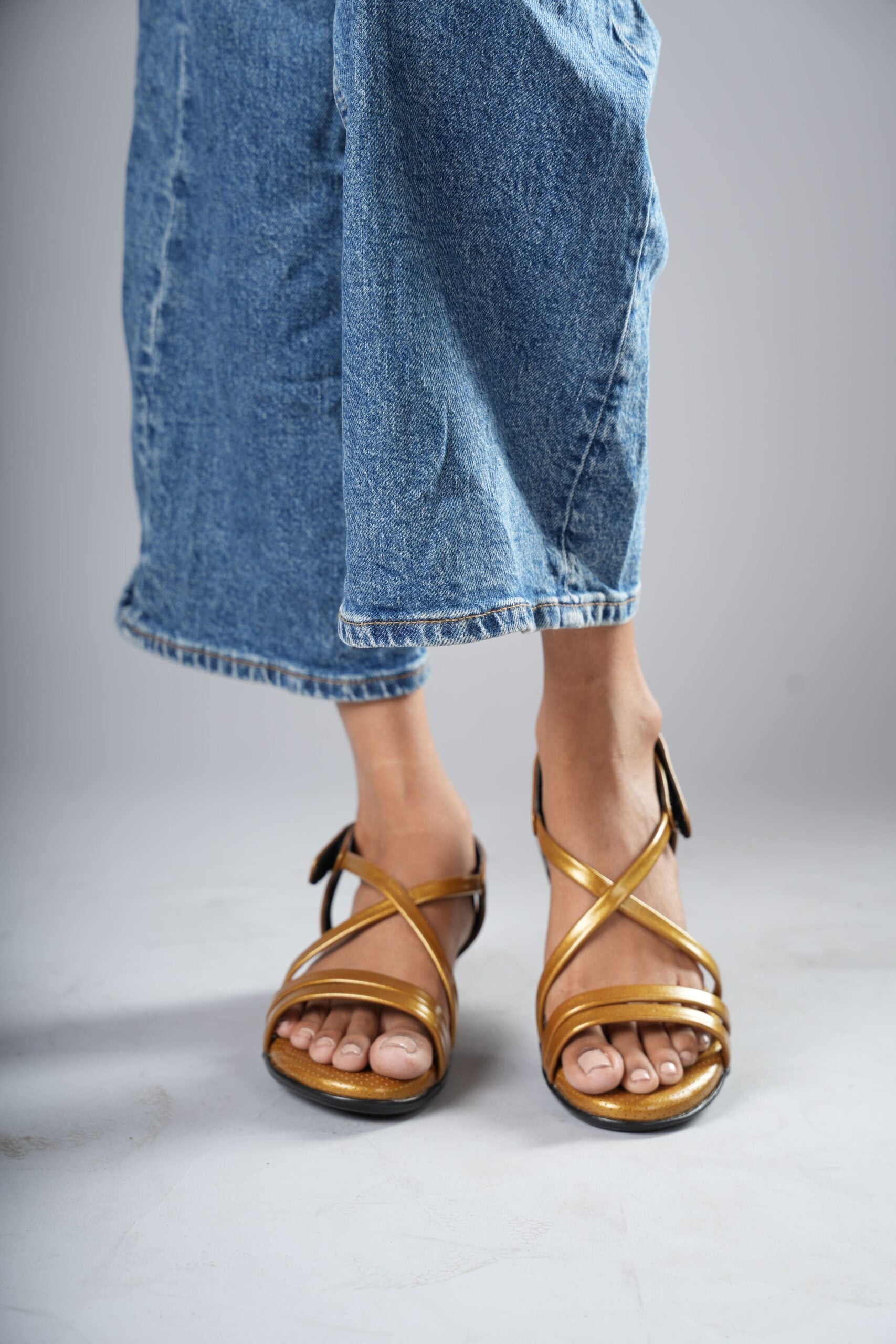 Stepwise Aurelia - Golden