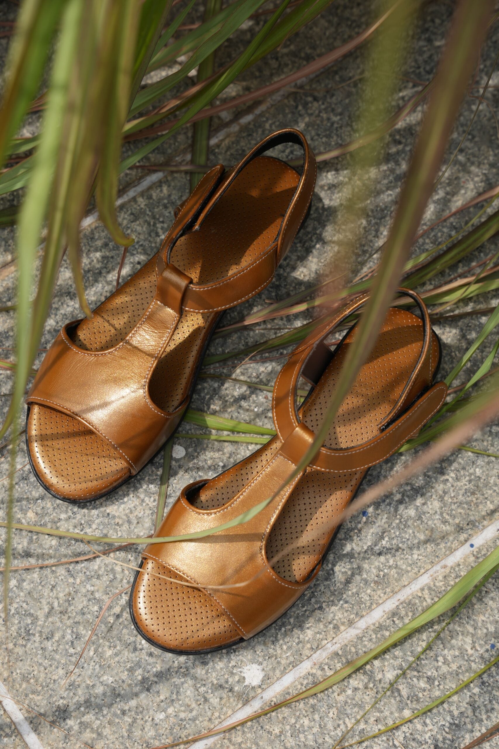 Stepwise Tiara Linea - Golden