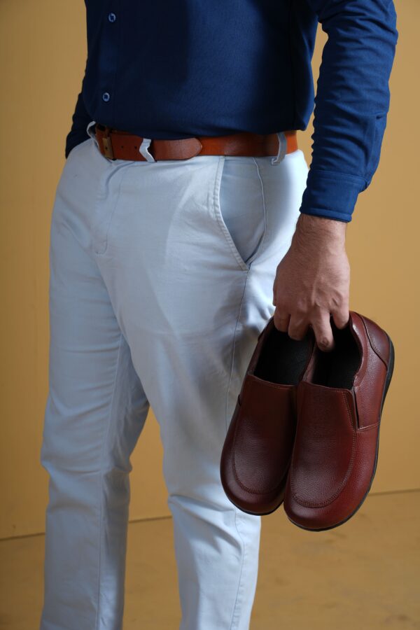 Precision Design: Men’s Specially Crafted Diabetic Cut Shoe- Brown - Image 2