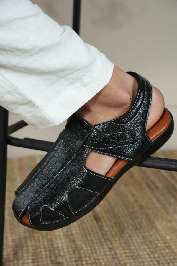 Style Meets Support: Men’s Diabetic Footwear (DDF G027)- Black - Image 3