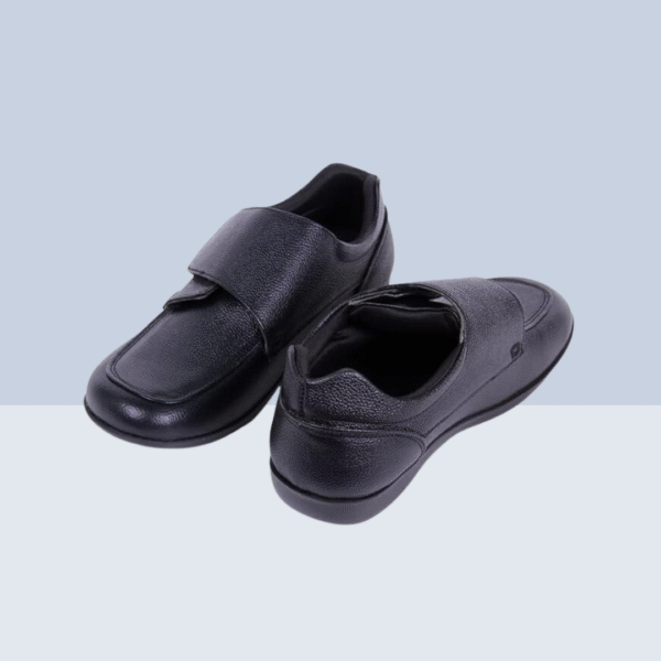 SPECIAL DIABETIC VELCRO SHOE - Black - Image 3